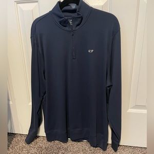 Vineyard Vines pullover, size L, excellent condition